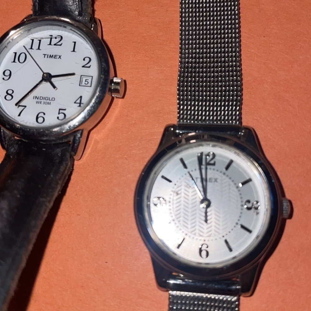 Bundle of 2 TIMEX Ladies Watches - Picture 2 of 4